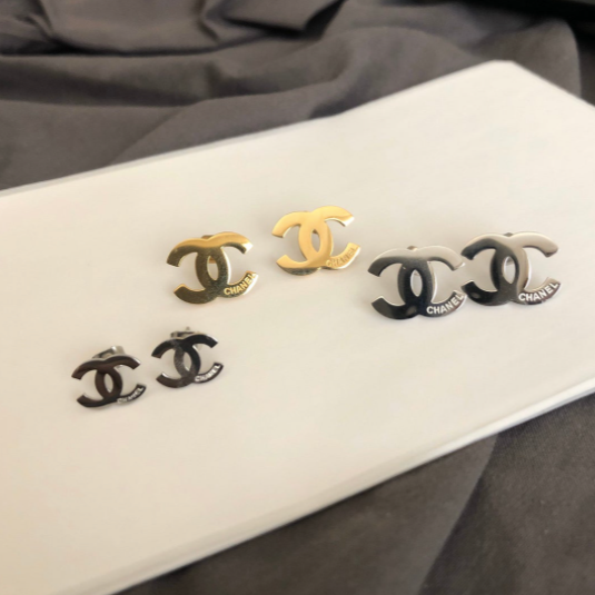 Classic logo earrings