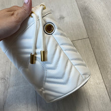 Load image into Gallery viewer, White mar mini bucket bag *LEATHER
