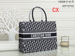 CD large square tote