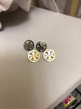 Load image into Gallery viewer, T circle earrings
