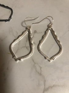 Kendra inspired oval drop earrings